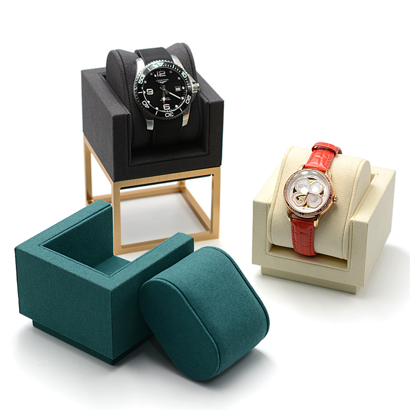 Подставка для часов с металлич – обзор и цена Luxury Watch Photography
