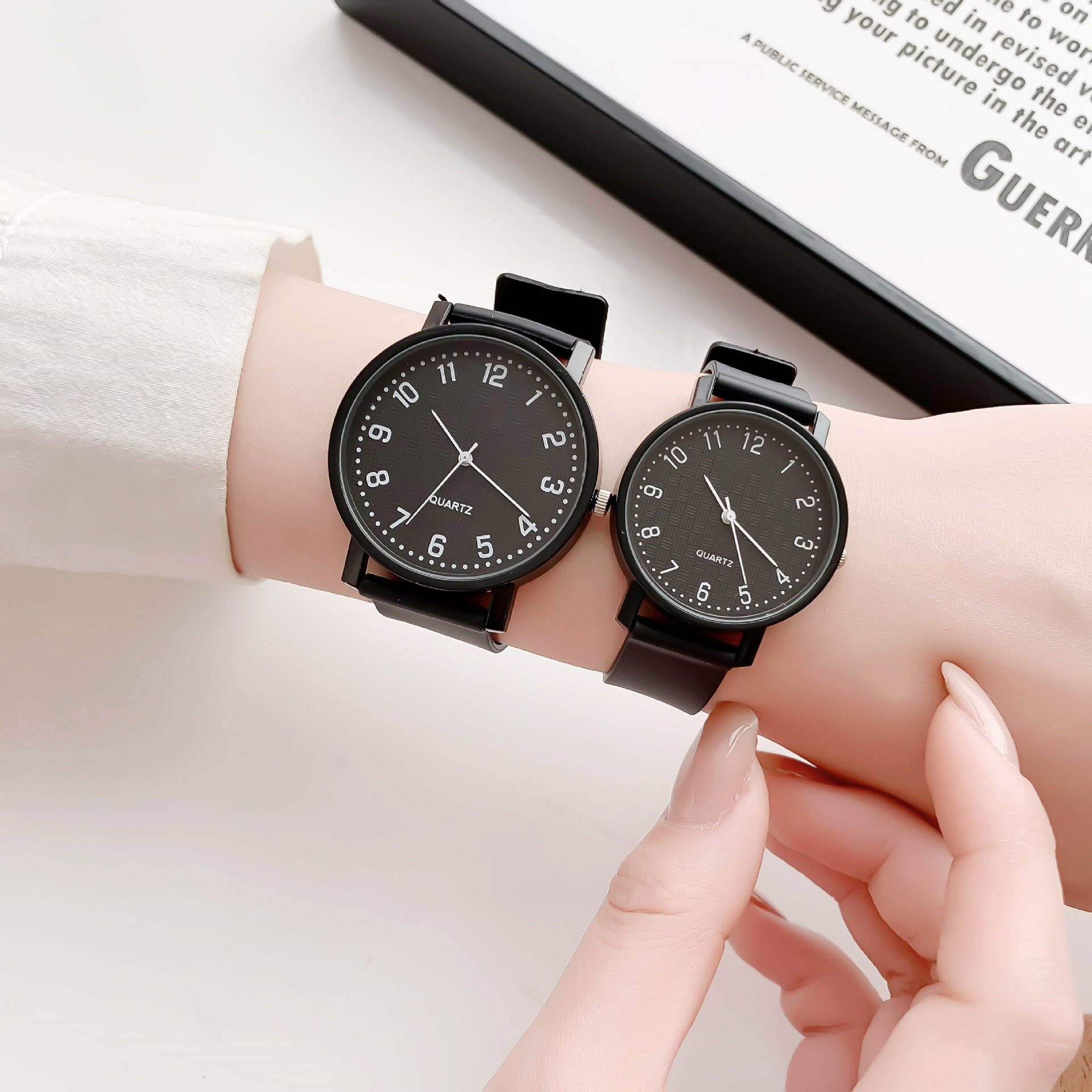 Простые черные часы, кварцевые – обзор и цена Luxury Watch For Sale